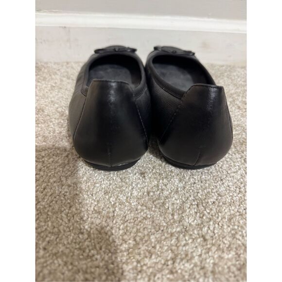 Vionic women’s ballet flat size 6.5 black bow - Picture 4 of 7